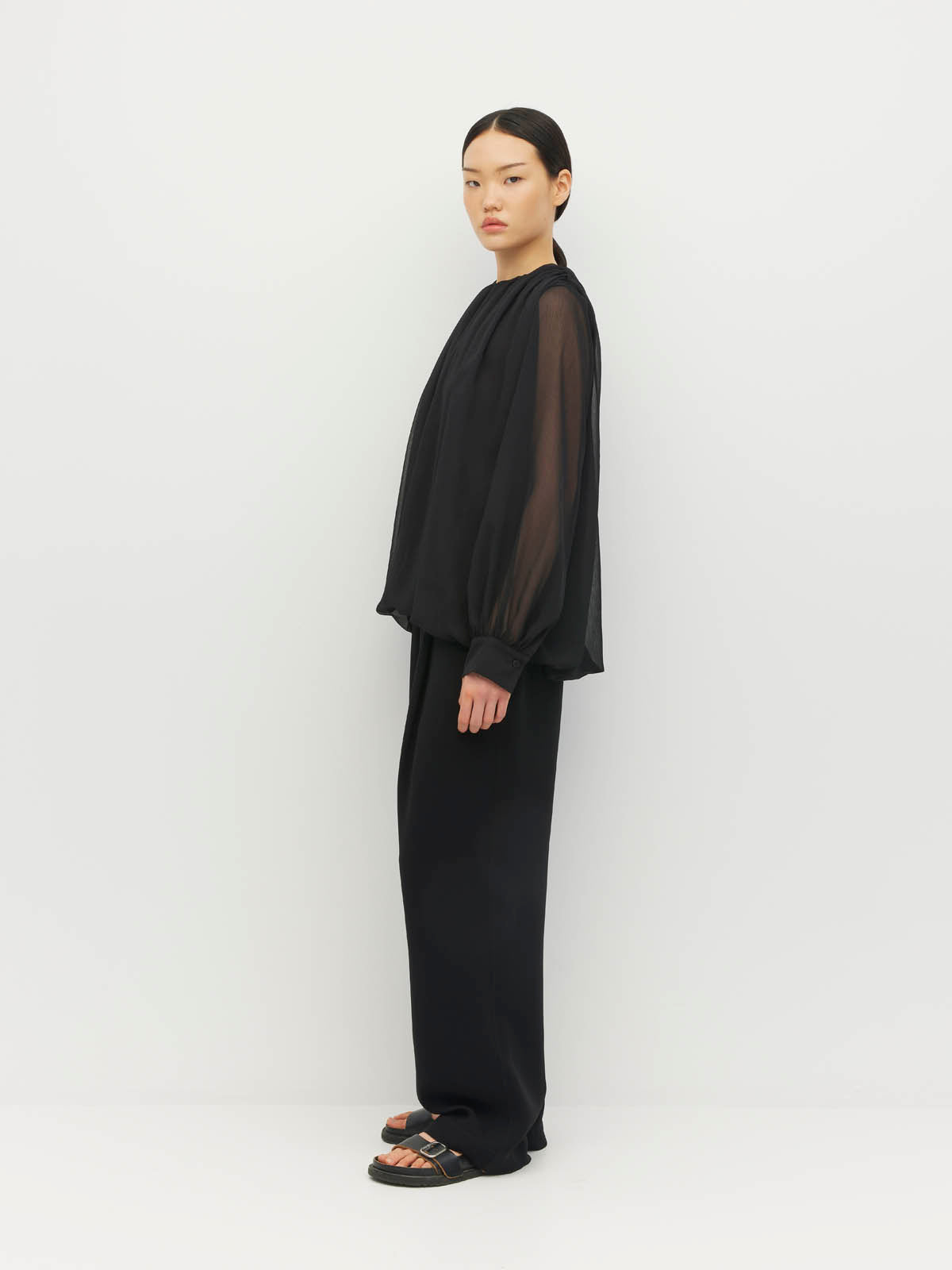 Indra Blouse (Georgette Yoryu) Black