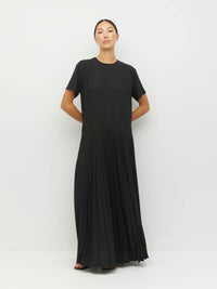 Bettina Dress (Matte Pleat) Black