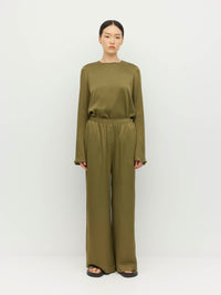Koa Trouser (Satin Crepe) Sicilian Olive
