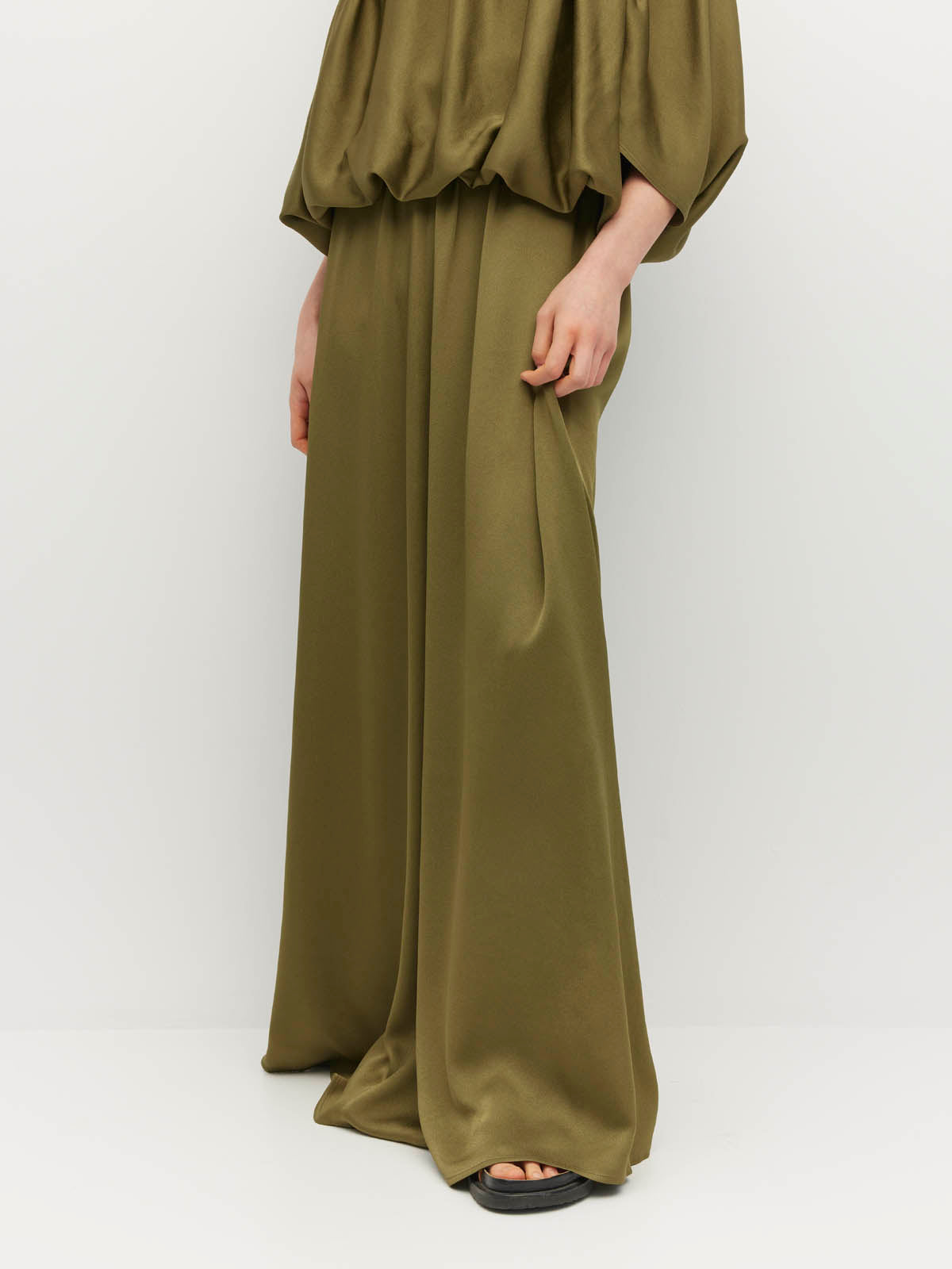 Una Dress (Satin Crepe) Sicilian Olive