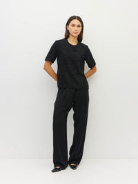 Wolfe T (Textured Tinsel) Onyx