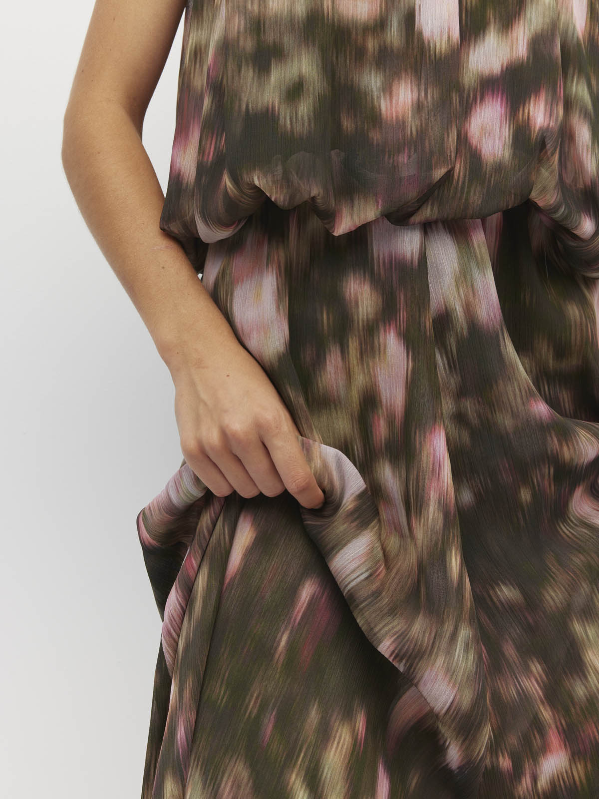 Aria Dress (Blush Petals Crush) Soft Camelia