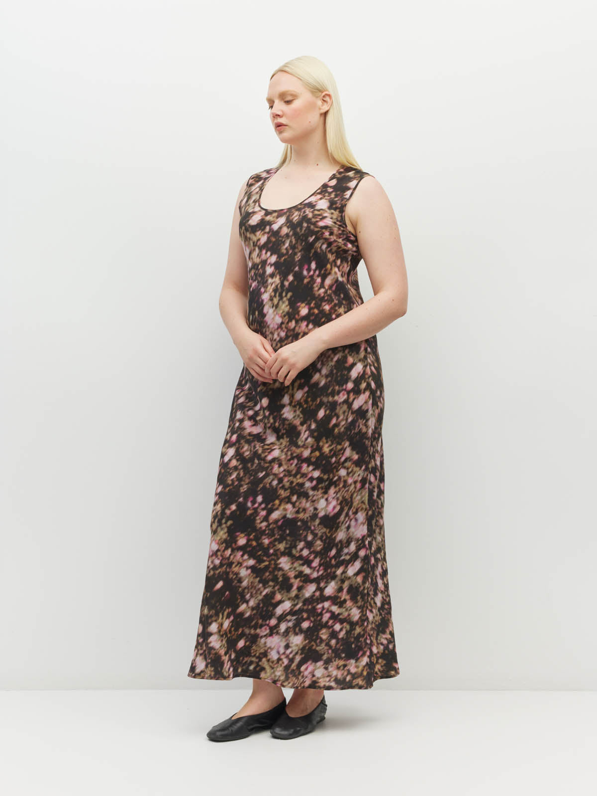 Juliette Hogan Kenna Dress (Blush Petals Silk CDC) Soft Camelia - printed sleeveless slip dress with scoop neckline, full length.