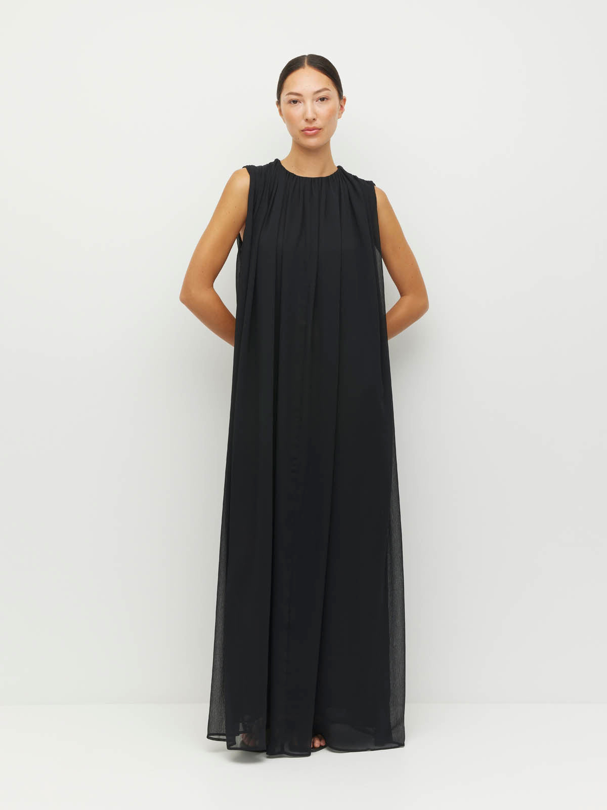 Indra Dress (Georgette Yoryu) Black
