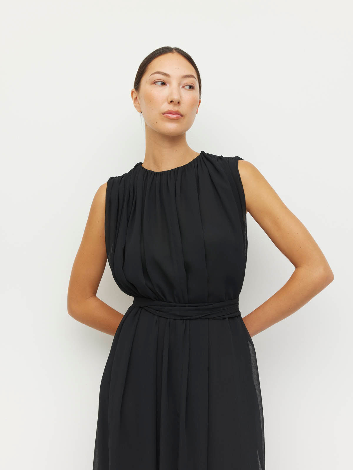 Indra Dress (Georgette Yoryu) Black