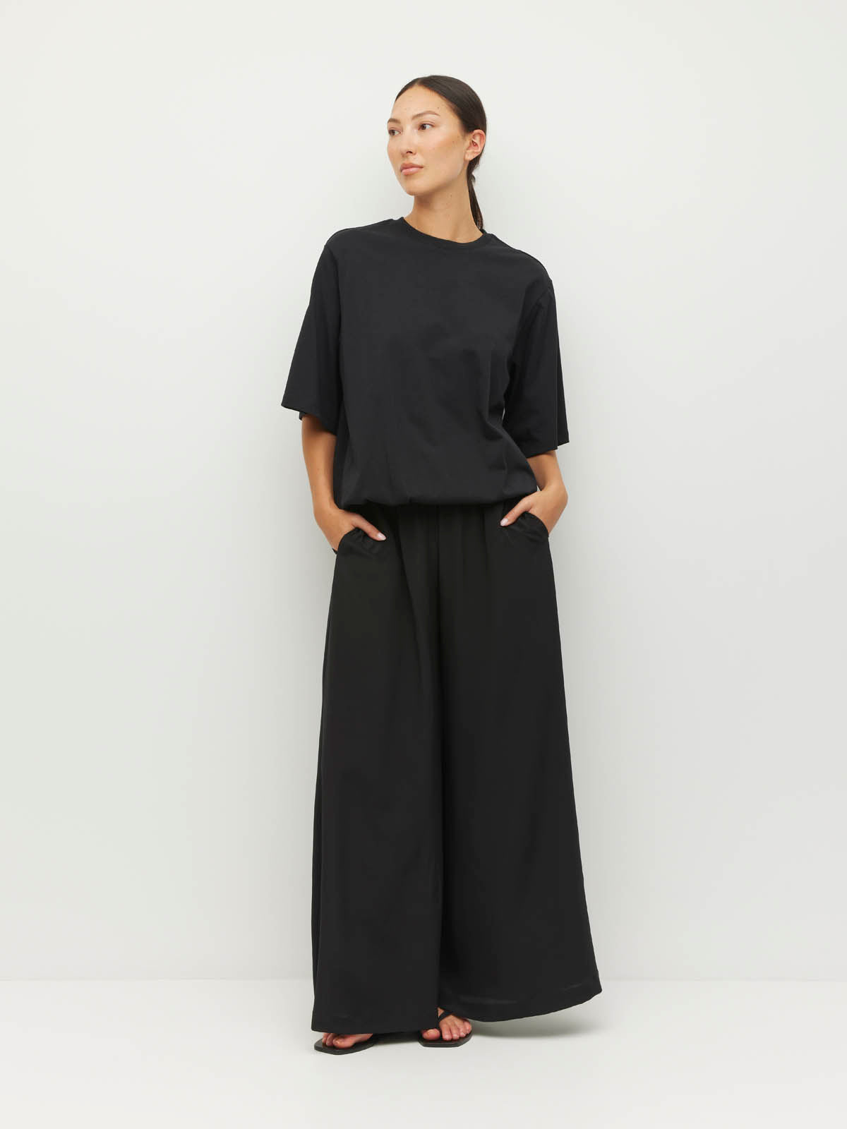 Elasticated Boyfriend T (Knit Cotton) Black