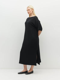 Juliette Hogan Kiko Dress (Luxe Suiting) Black - simple pullover style dress with boat neckline, kimono sleeve, and side splits to the knee - machine washable.