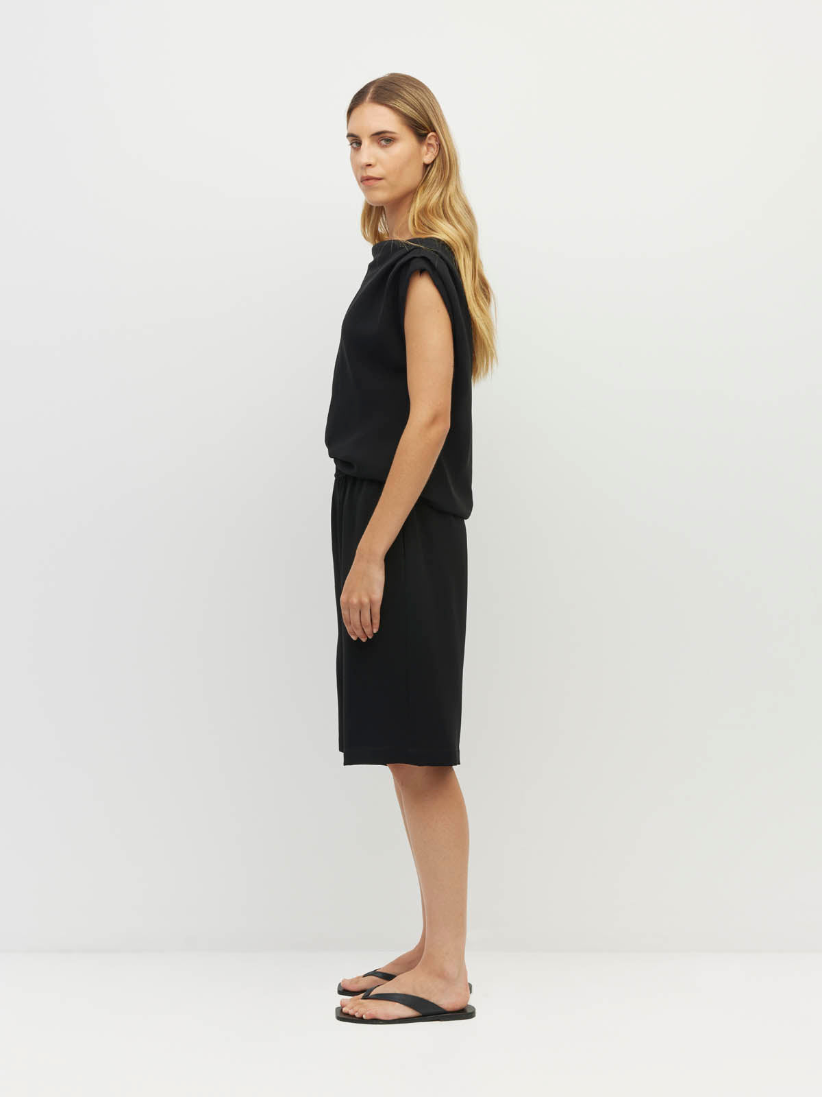 Koa Short (Luxe Suiting) Black