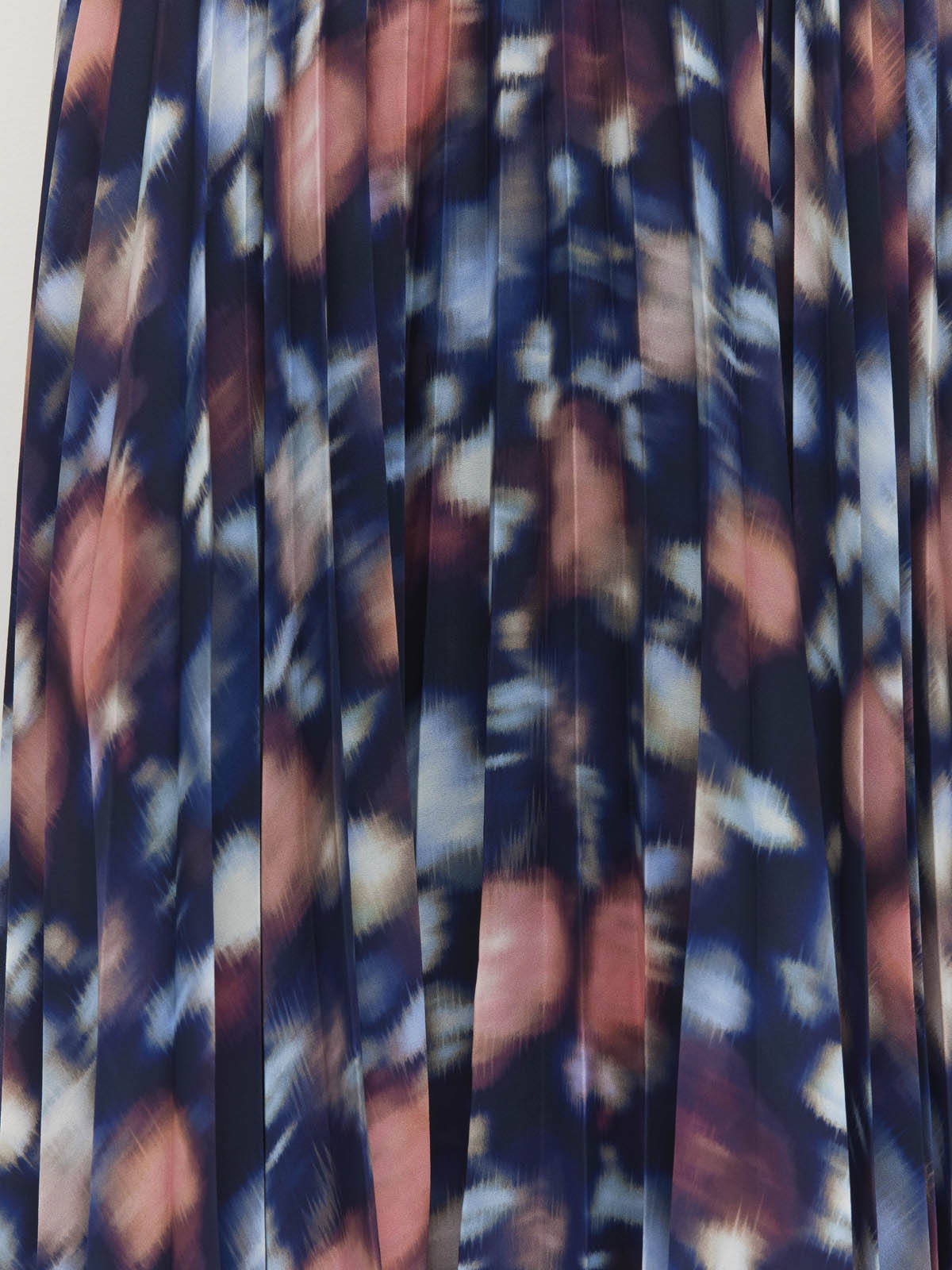 Betty Pleat Dress (Rosette Haze Crepe) Night Fall