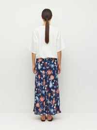 Em Skirt (Rosette Haze Crepe) Night Fall