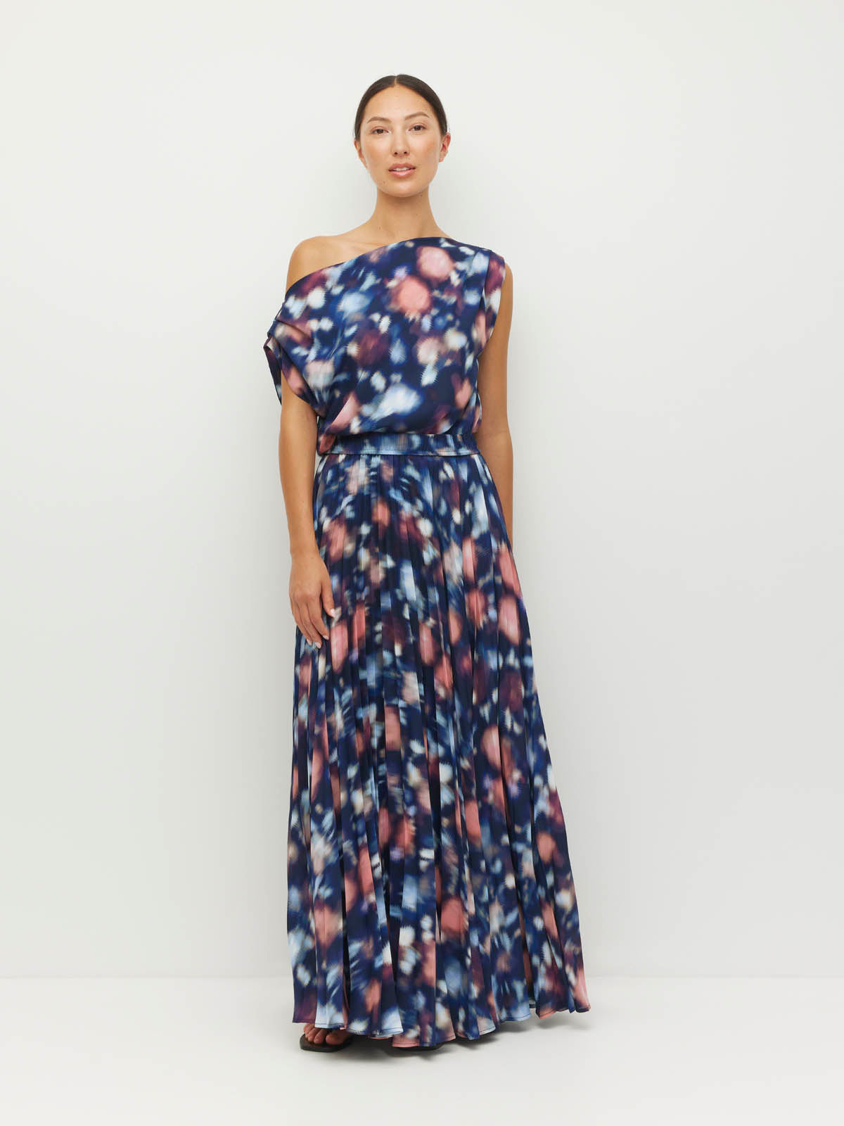 Evangeline Skirt (Rosette Haze Crepe) Night Fall