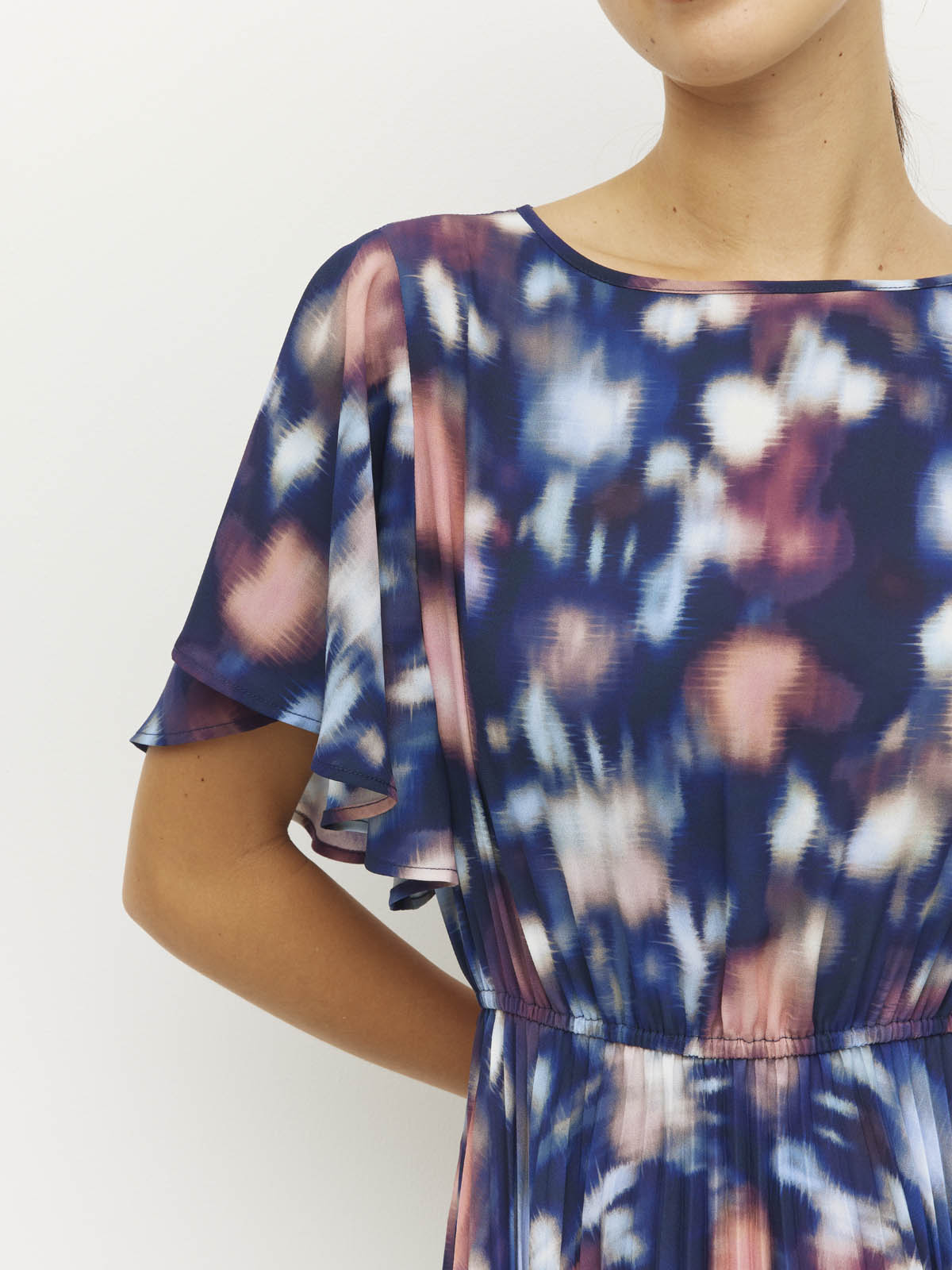 Marais Dress (Rosette Haze Crepe) Night Fall