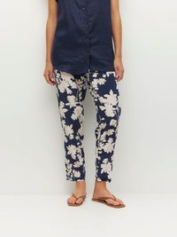 Leonard Pant (Shadow Floral Silk CDC) Silhouette