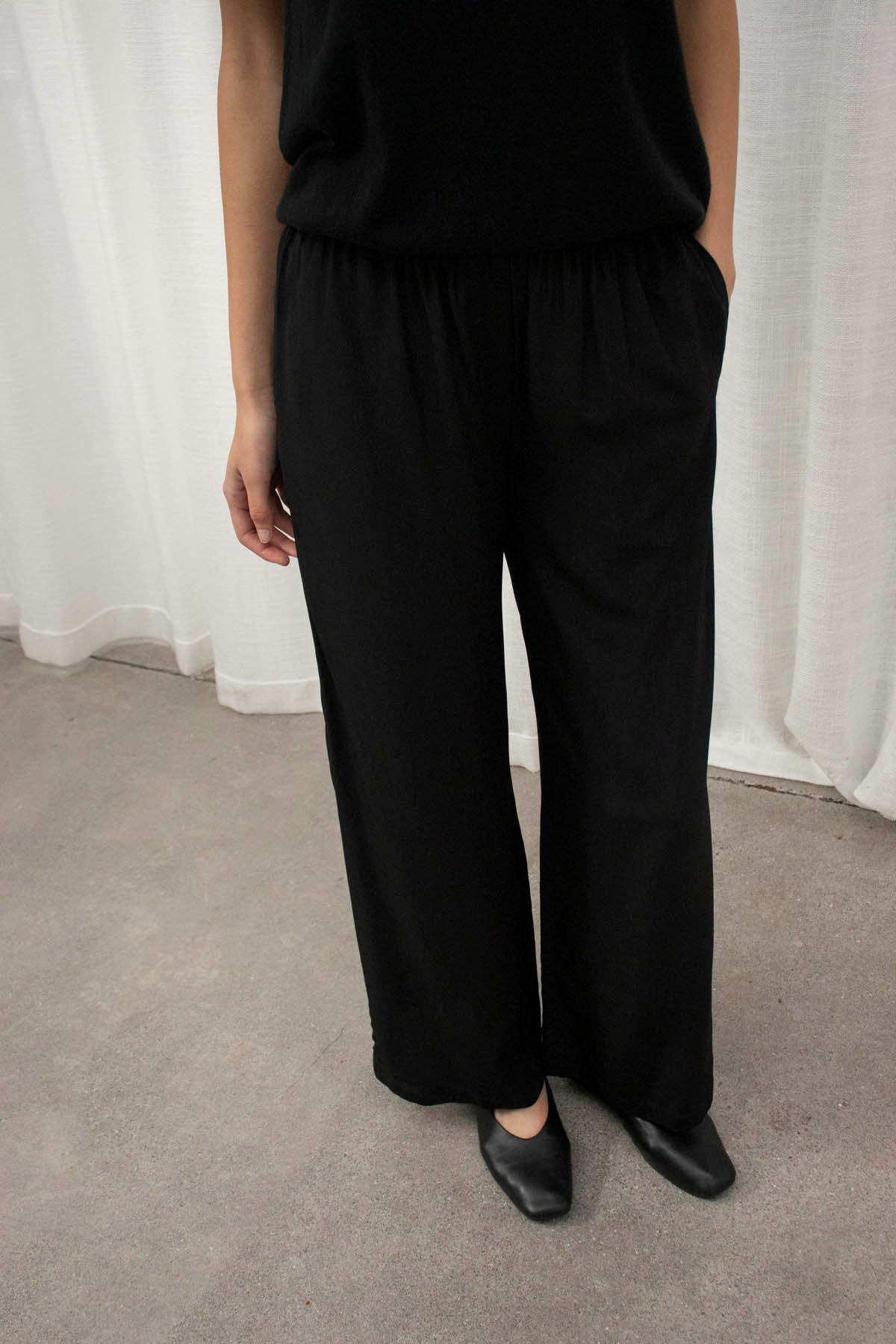 Koa Trouser (Silk CDC) Black