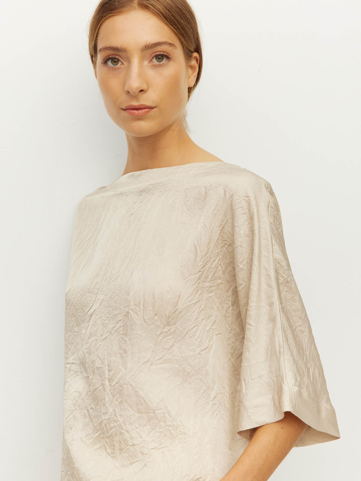 Nami T (Soft Matte Satin) Champagne Crush