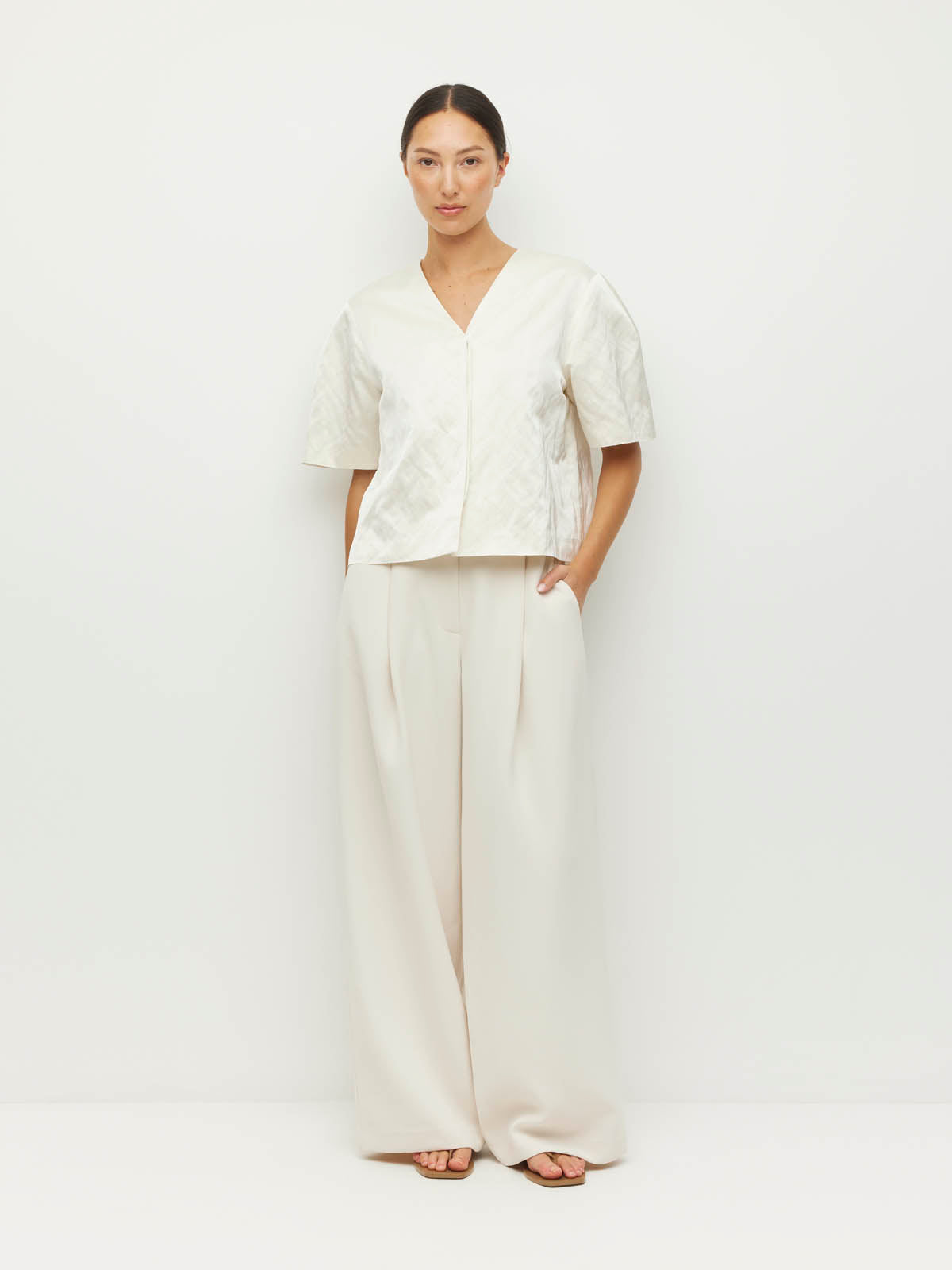Vesper Jacket (Sculptural Satin) Antique Pearl