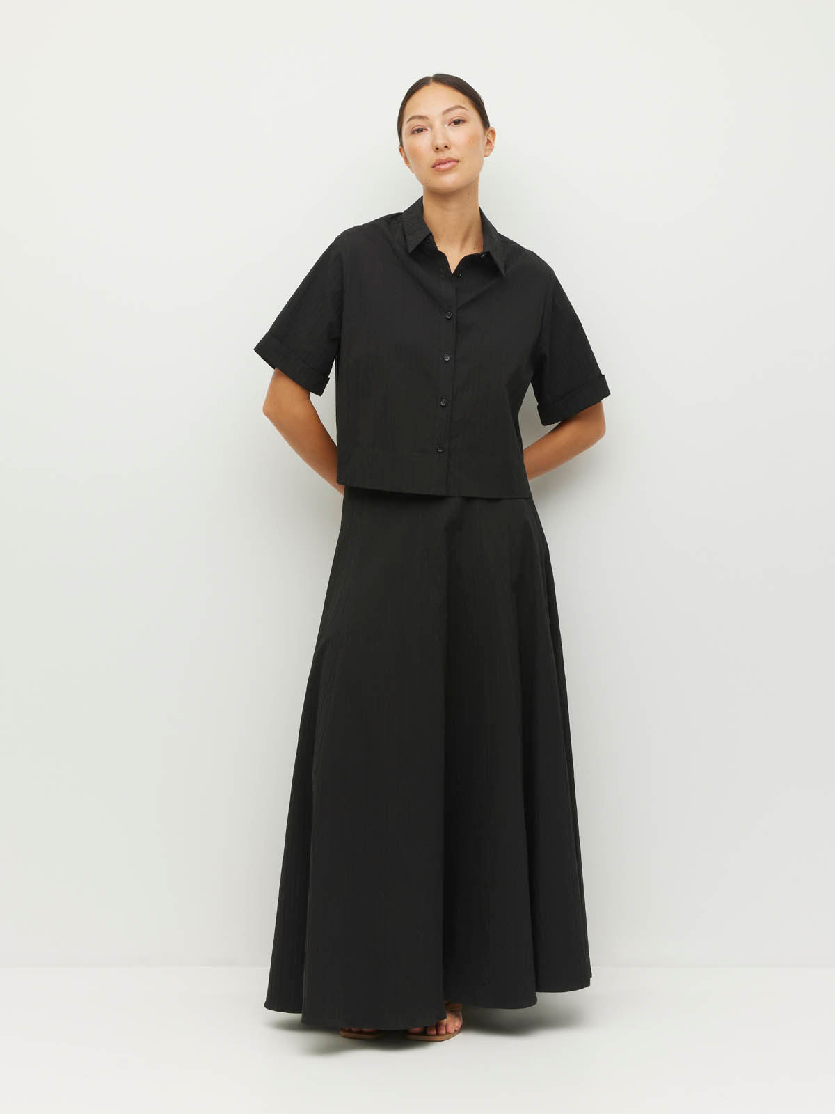 Rhodes Skirt (Thread Line Cotton) Black Linear