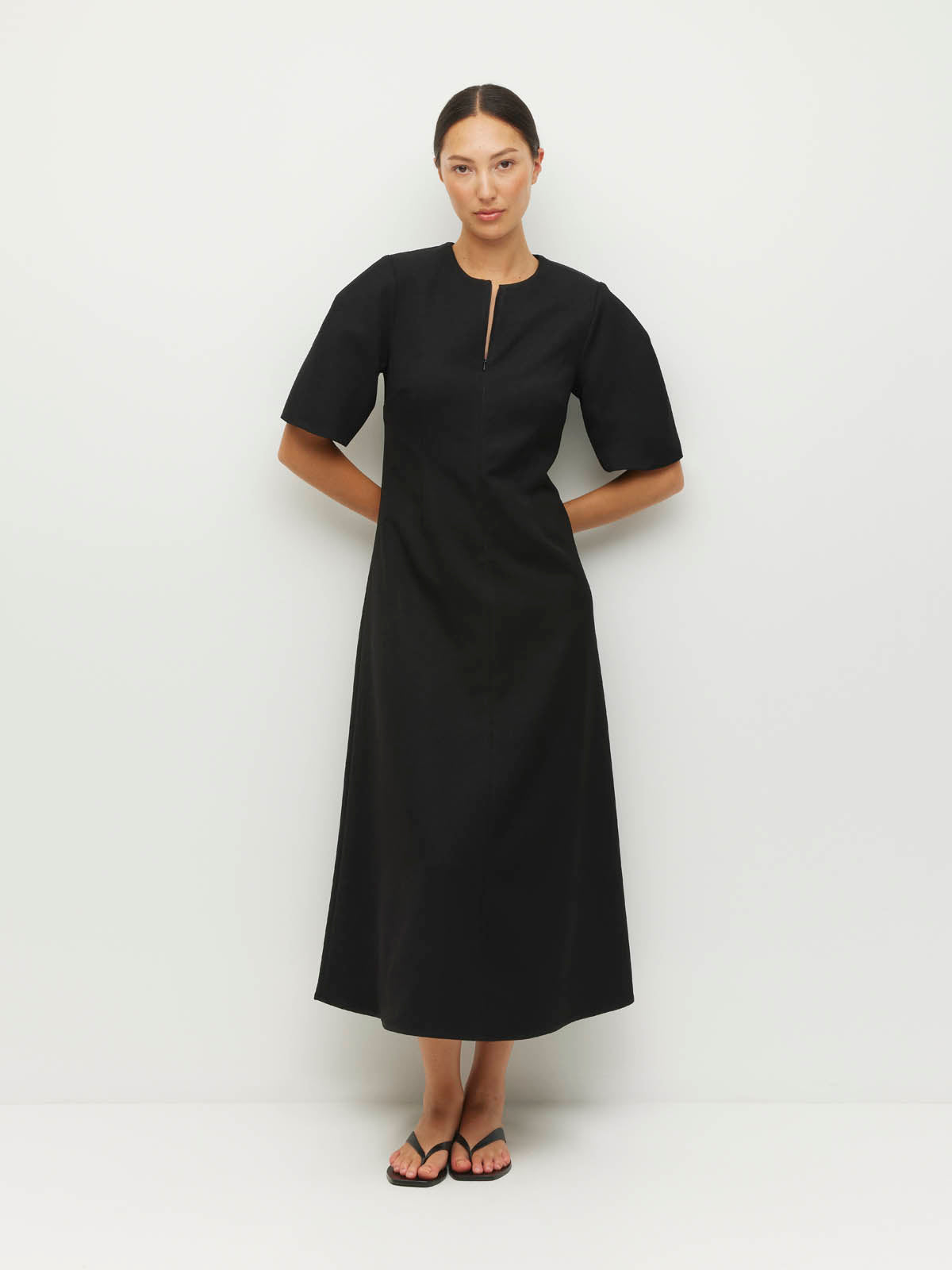 Finley Dress (Tech Twill Suiting) Black