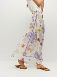 Juliette Hogan Border Sarong (Afterglow Floral Cotton) Blanc - lightweight cotton beach cover-up and sarong, 132cm x 141cm.