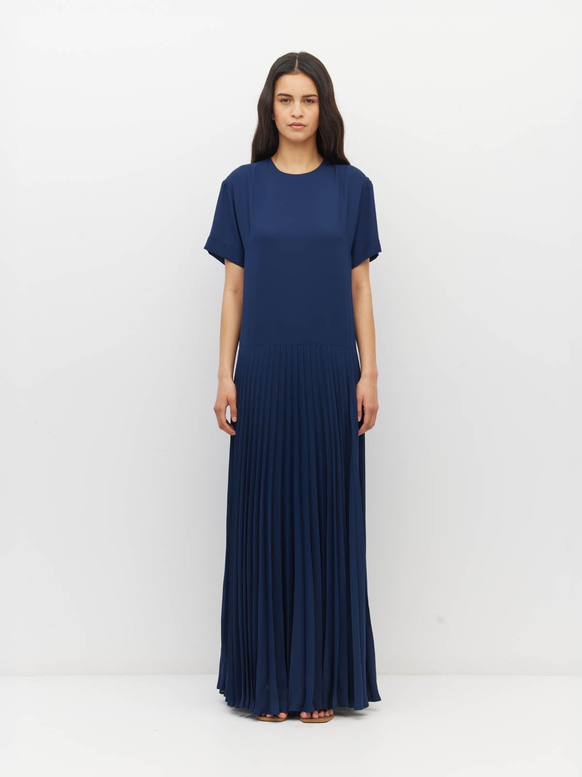 Juliette Hogan Bettina Dress (Matte Pleat) Navy - boxy T-shirt bodice dress with drop waist and sunray pleated skirt.