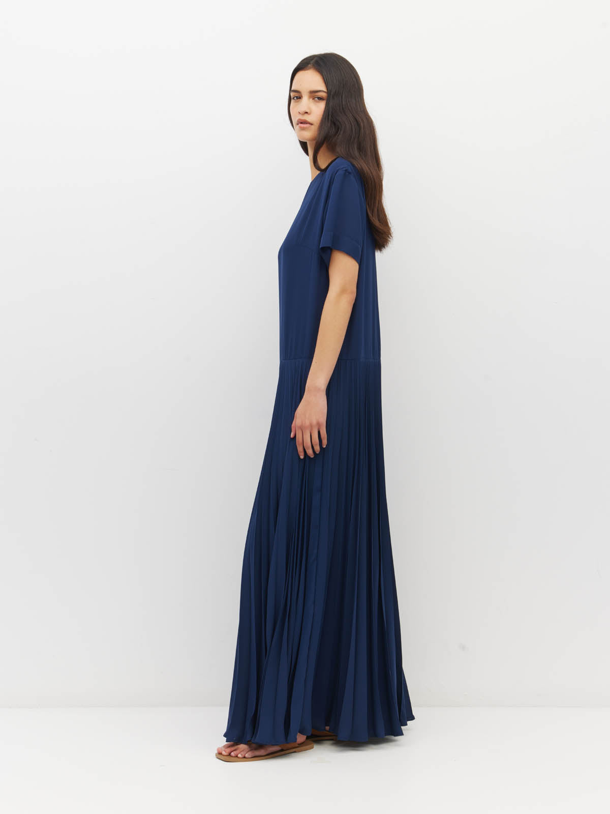Juliette Hogan Bettina Dress (Matte Pleat) Navy - boxy T-shirt bodice dress with drop waist and sunray pleated skirt.