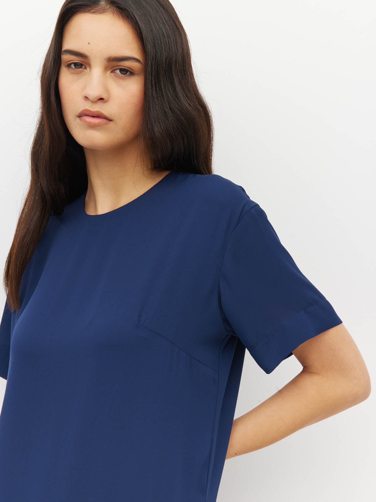 Juliette Hogan Bettina Dress (Matte Pleat) Navy - boxy T-shirt bodice dress with drop waist and sunray pleated skirt.