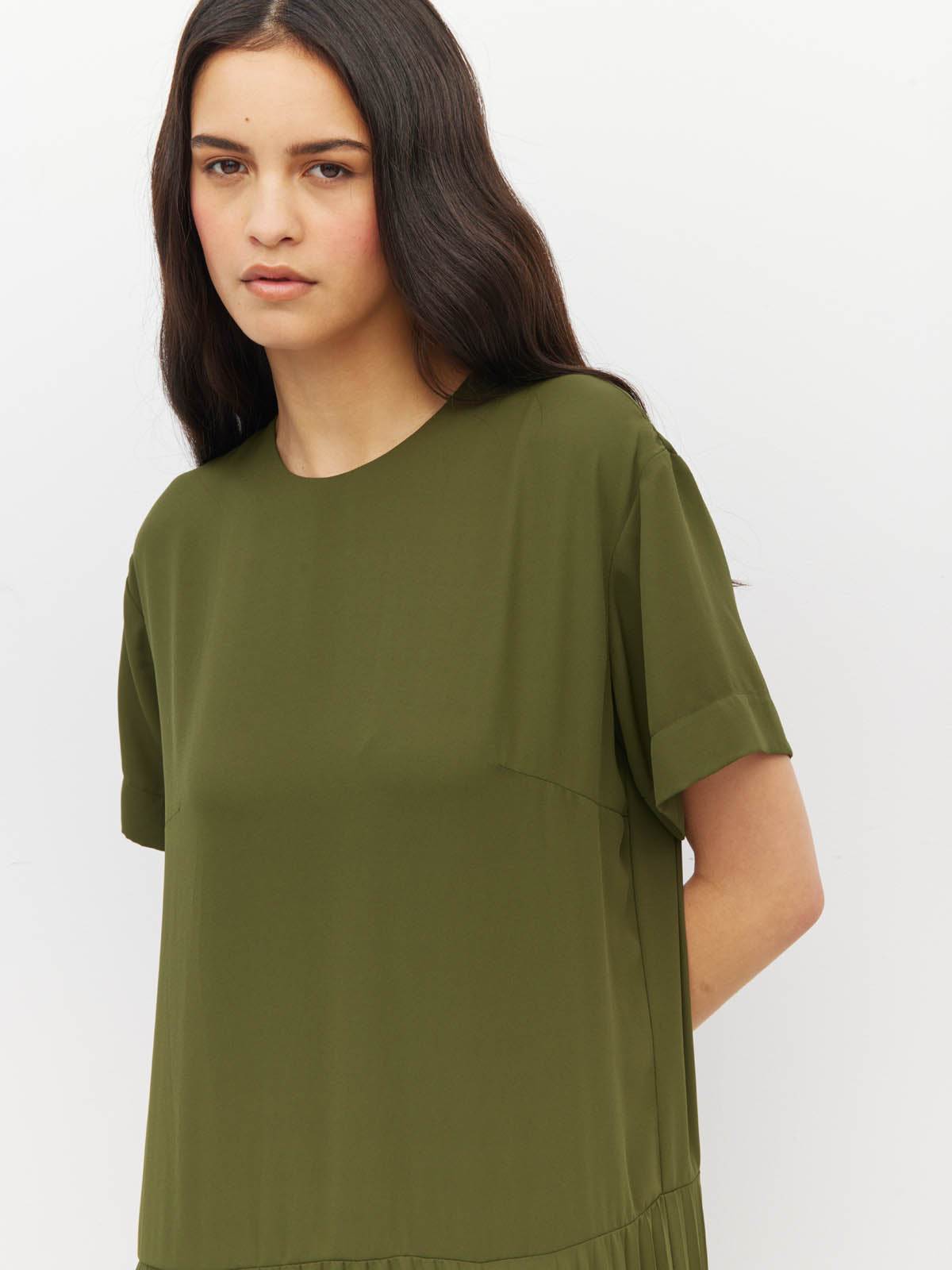 Juliette Hogan Bettina Dress (Matte Pleat) Olive - boxy T-shirt bodice dress with drop waist and sunray pleated skirt.