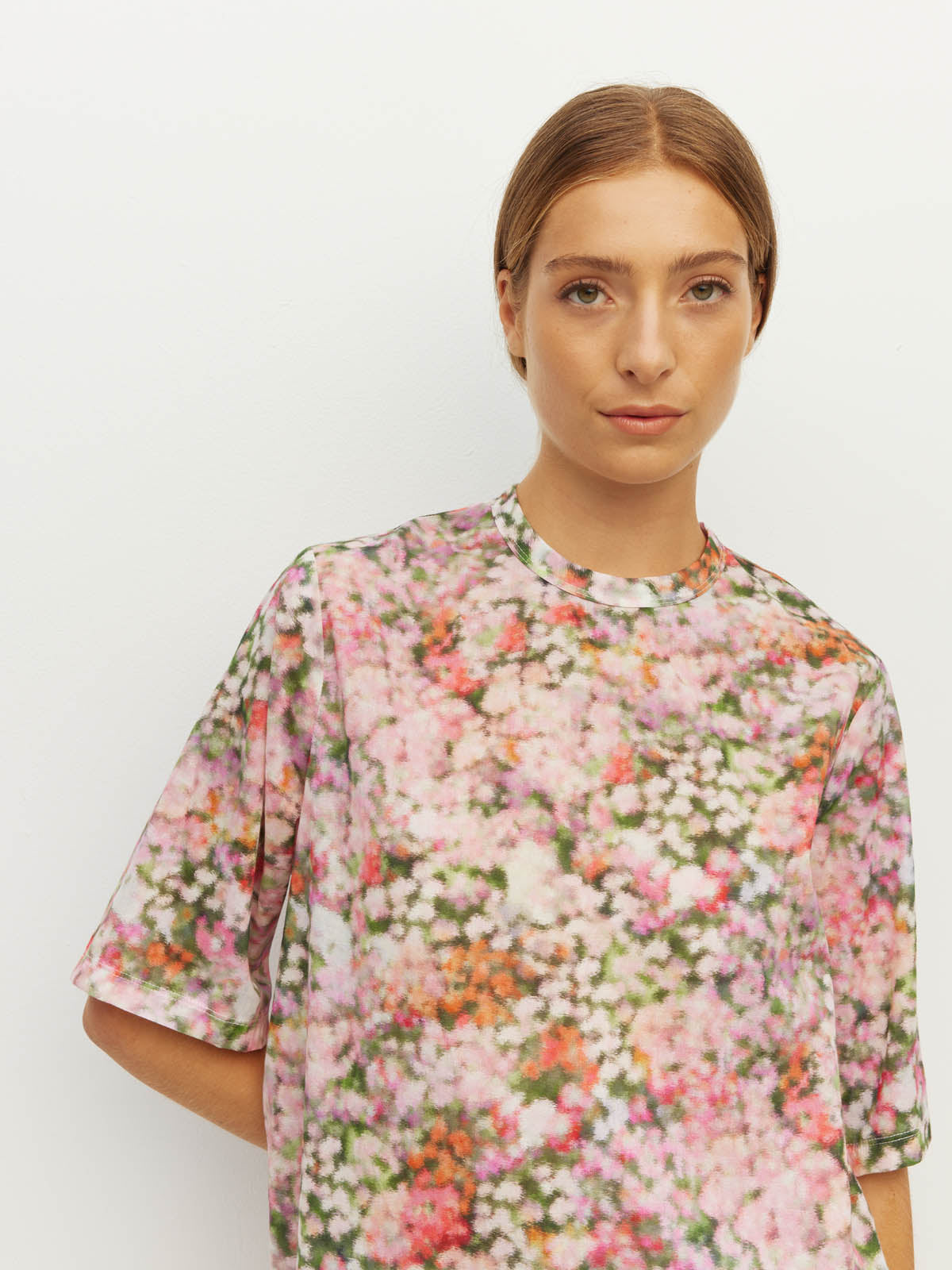 Juliette Hogan Saville T (Peony Fields Cotton) Taffy - relaxed, oversized cotton T-shirt with crew neckline, drop shoulder, and back-neck zip closure.