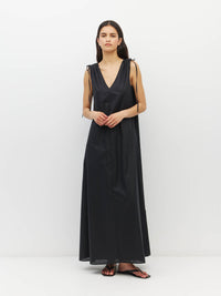 Juliette Hogan Tulia Dress (Resort Cotton) Black - reversible cotton maxi dress with adjustable V-neckline and tie shoulders, self-lined.