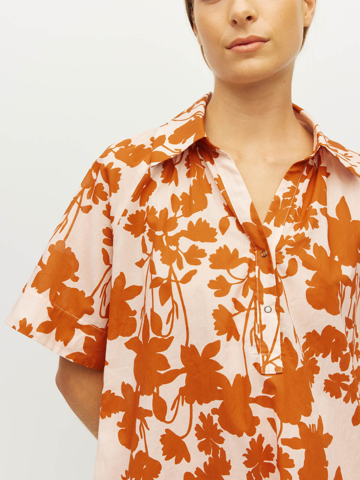 Juliette Hogan Rue Shirtdress (Shadow Floral Cotton) Clay - easy-fit printed cotton shirtdress with collar and raglan sleeves.