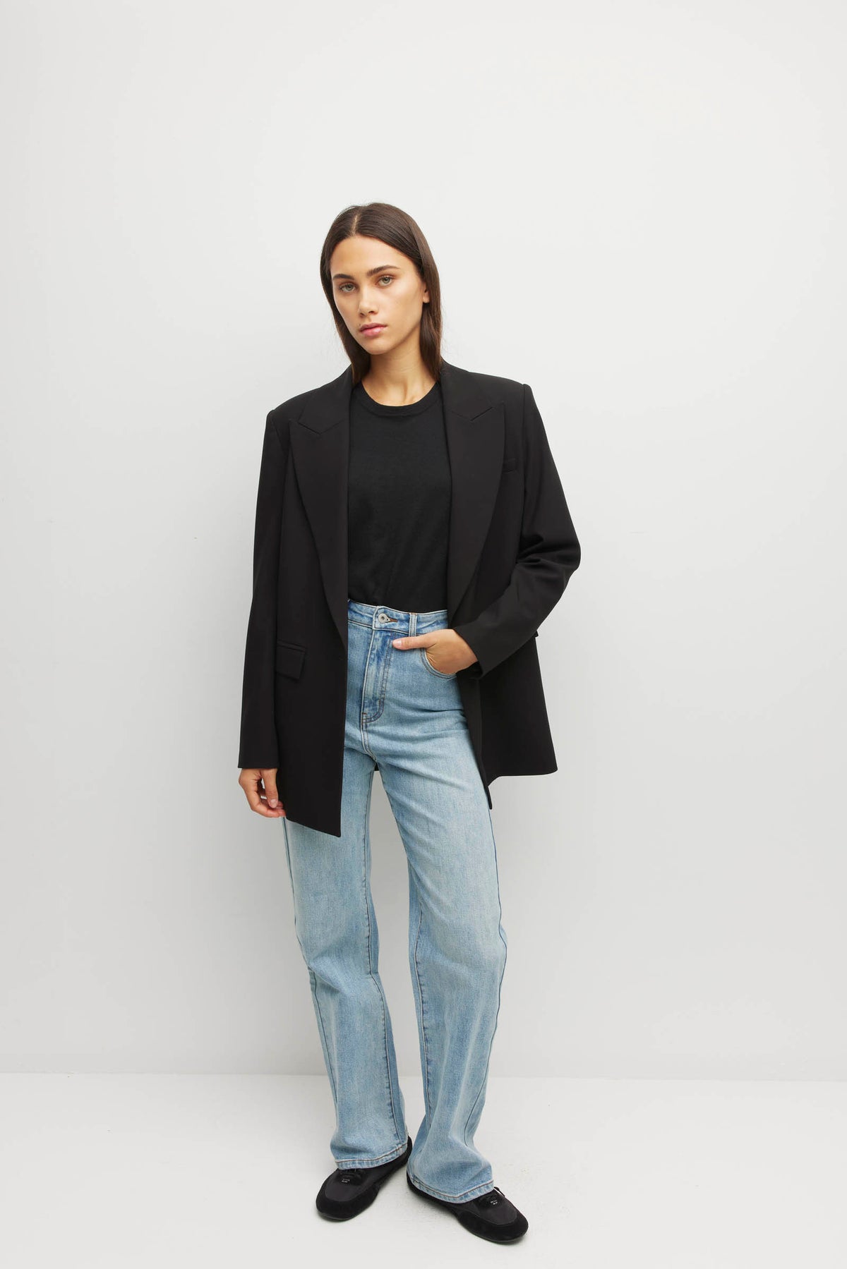 Relaxed Straight Leg Jean (Denim) Worn Blue