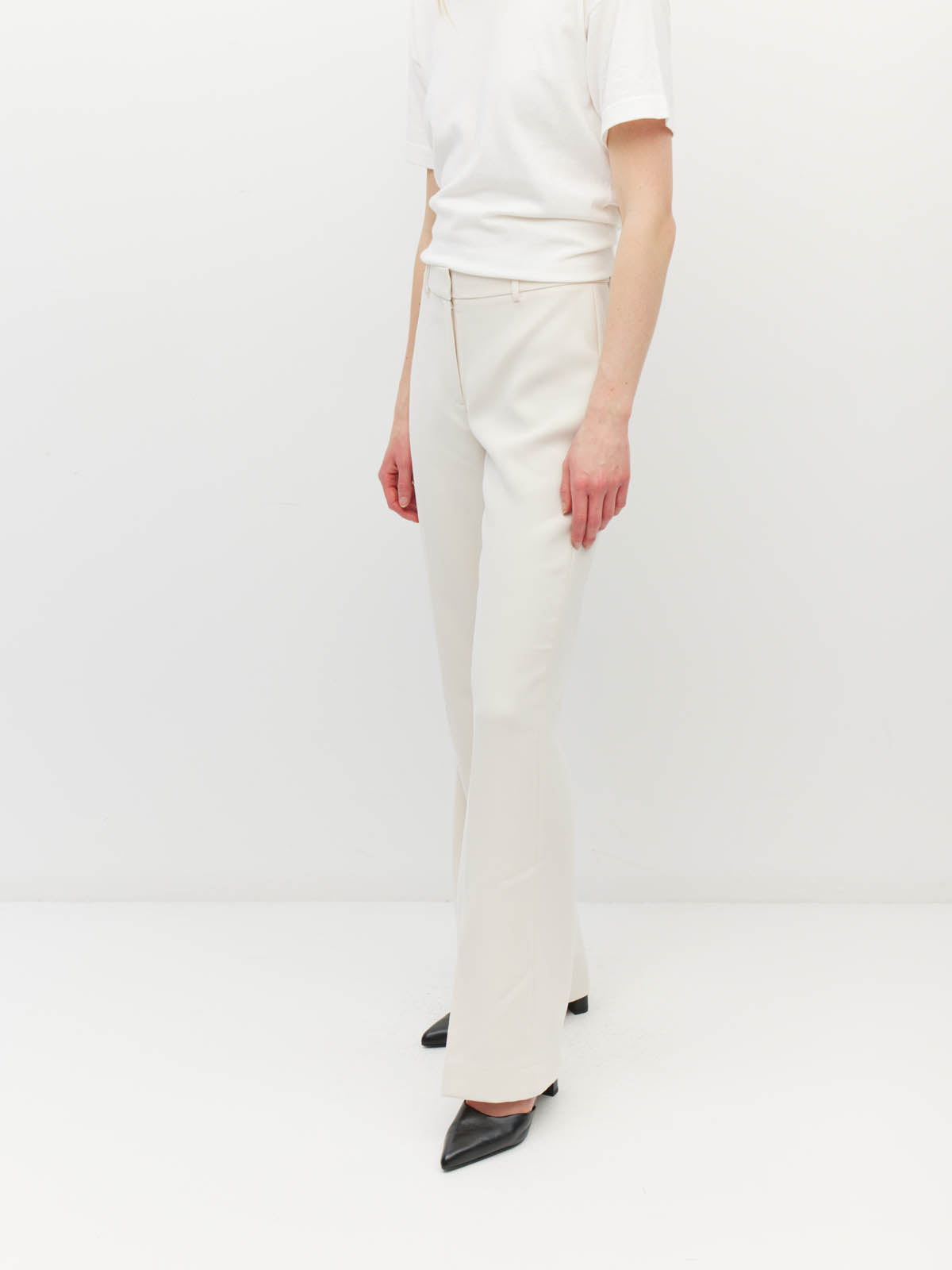 Francesca Pant (Foundation Suiting 2.0) Milk