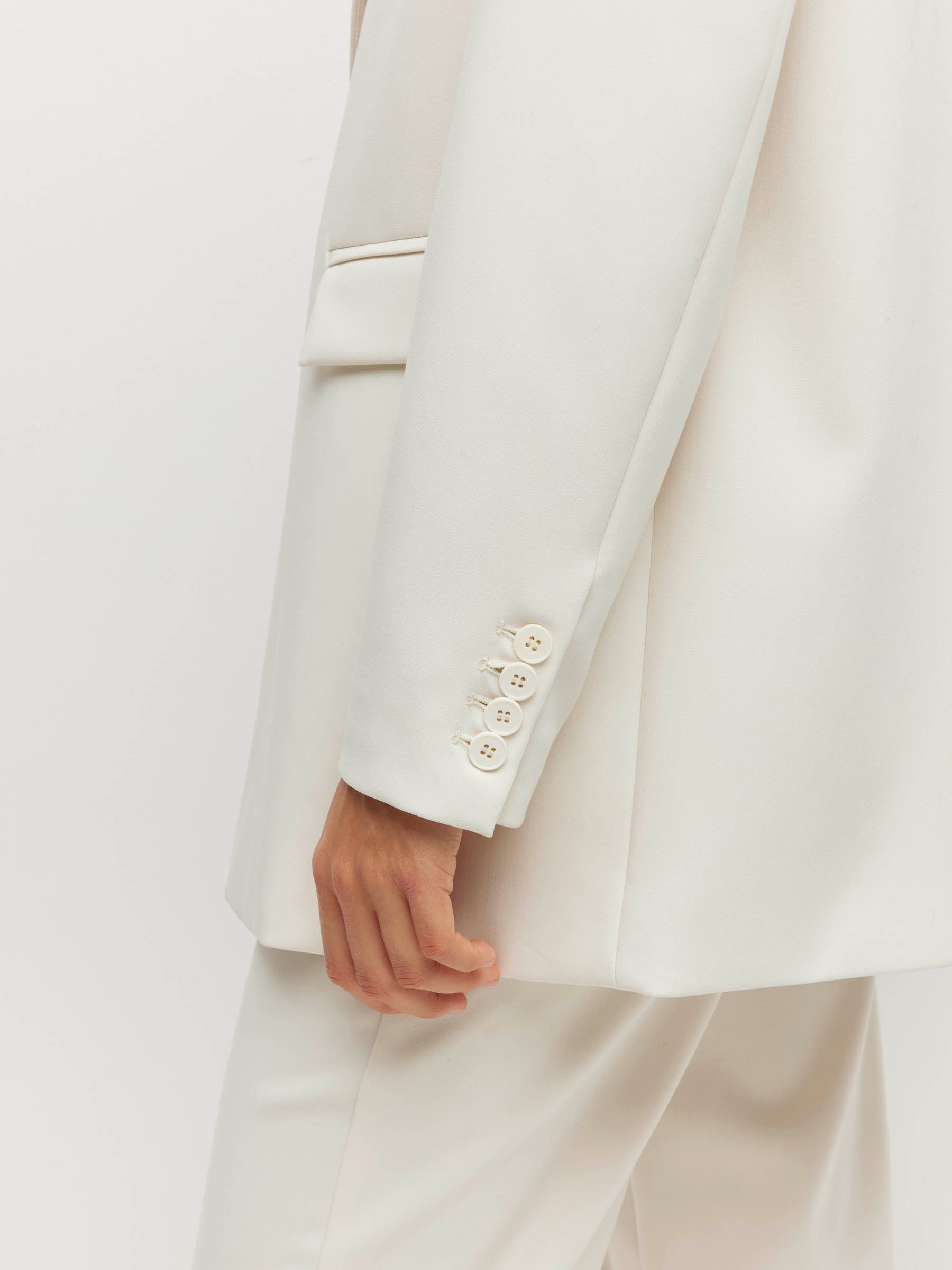 Peak Tuxe Jacket (Foundation Suiting) Chalk