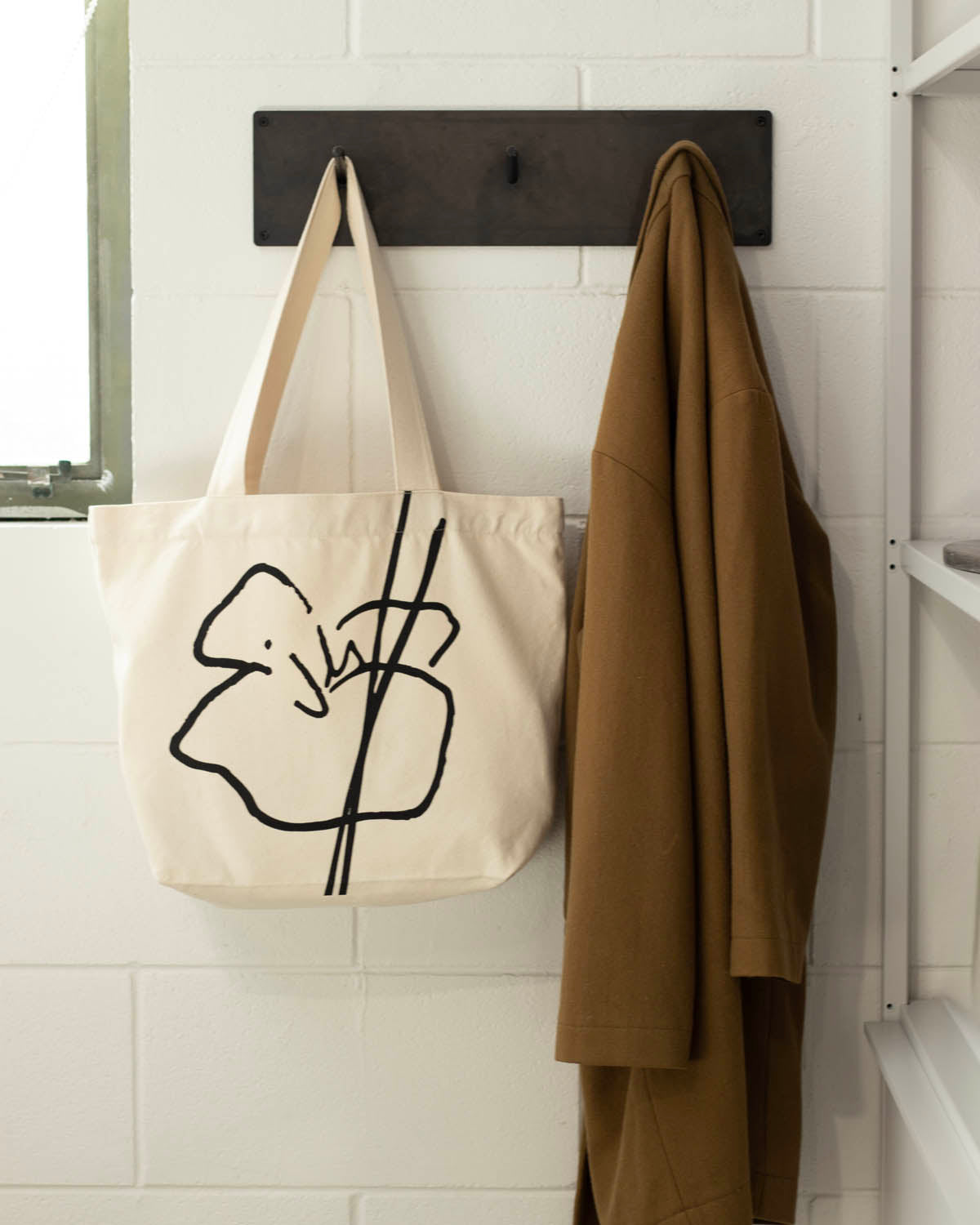 JH Motif Tote (Canvas) Natural/Black