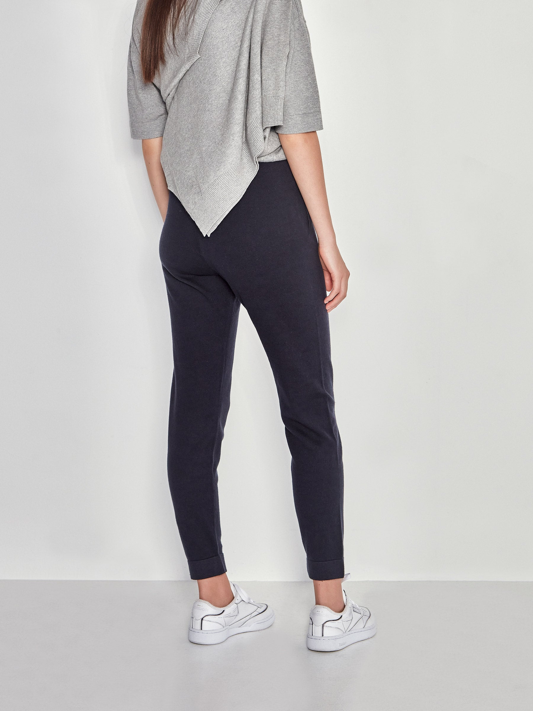 JHL Slim Trackpant (Cotton Cashmere) Navy – Juliette Hogan