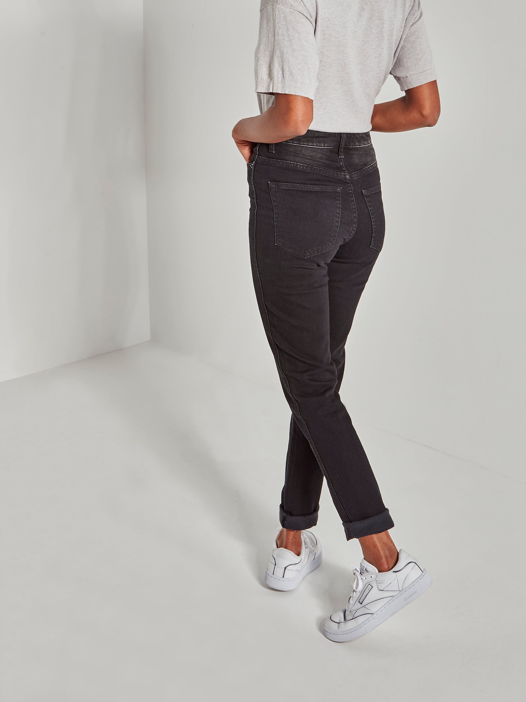 Straight leg jean shop