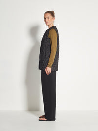 Daily Vest (Quilted Diamond) Black